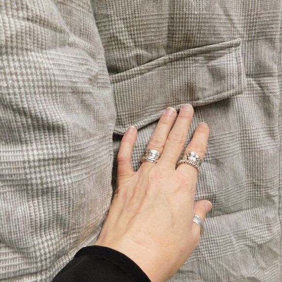 Anthropologie Avec Les Filles S Long Gray Plaid Puffer Coat EEUC - Picture 7 of 10